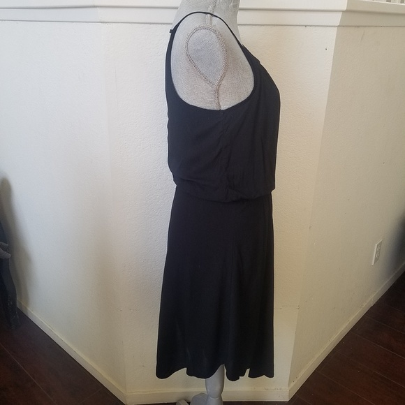 Splendid Sleeveless Black Dress - Picture 2 of 5